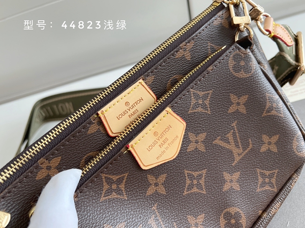 ルイヴィトンバッグ着用イメージ